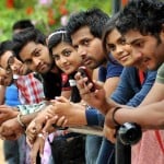 कॉलेज के स्टूडेंट्स