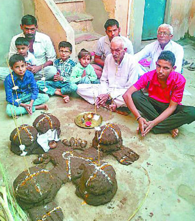 Balaini bright tribe villages in the area 15 days ago Govardhan Puja