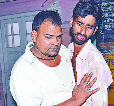 Baghpat after the death of two people throwing stones, firing