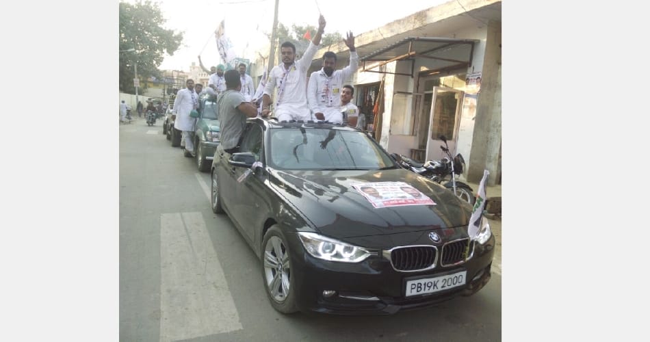 aam aadmi party road show in luxury bmw cars in barnala 