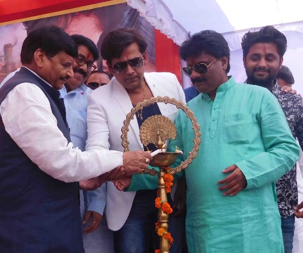 film and tourism are focus of Uttar Pradesh govt.