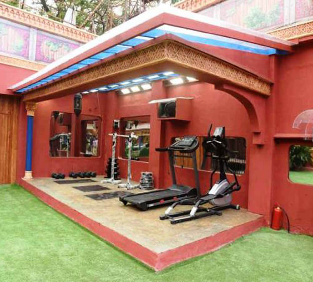 bigg boss house photos leak on internet