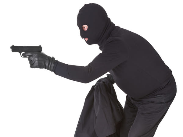 Police evacuated half million in looting