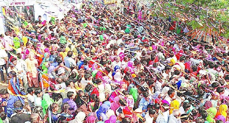 For the worship of Goddess Durga devotees descended