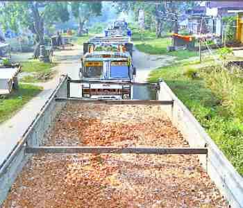 24 hours jam at the Gonda-Balrampur road