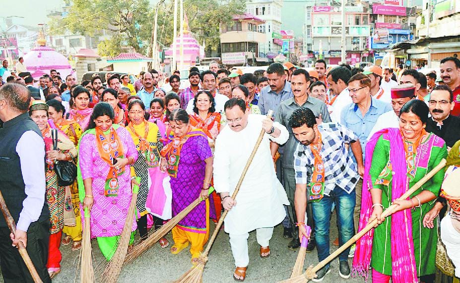 varanasi has first position in swachta app downloading