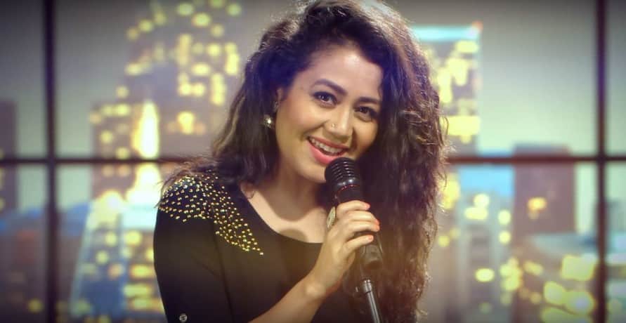 neha kakkar get inotional on the sets of indian idol