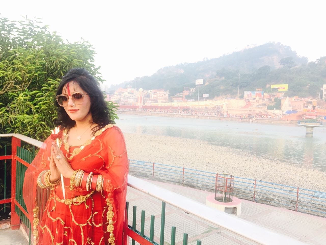 radhe maa in the headlines due to his facebook post of darshan