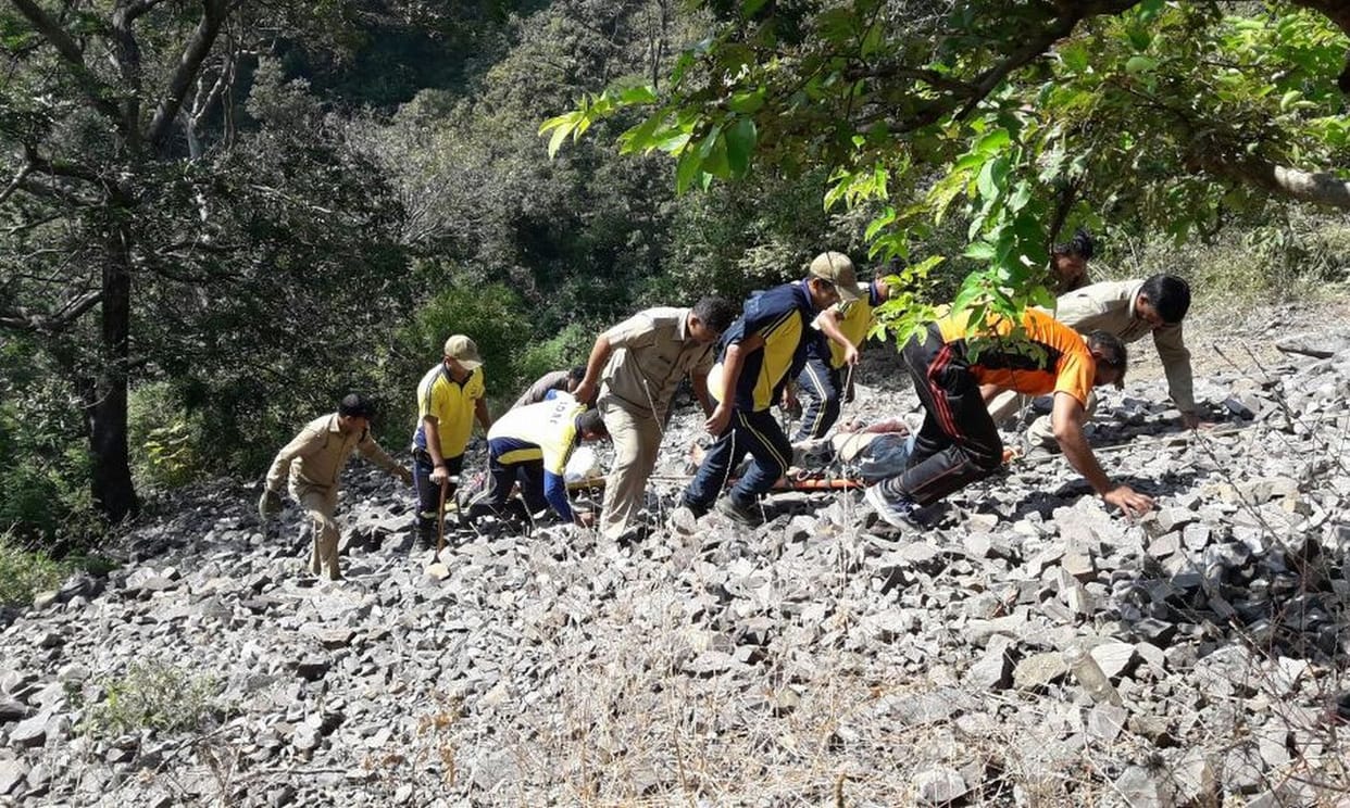 Car falls into ditch, four killed