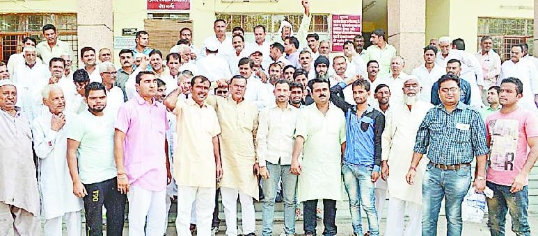 The problems of the farmers told