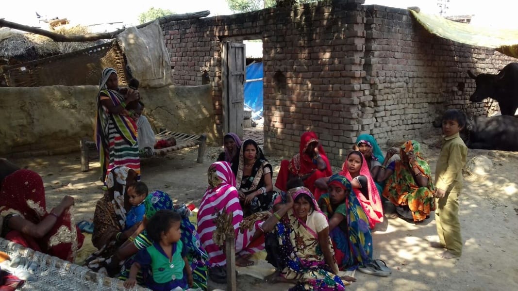 mahila kee maut, premee kee haalat gambheer