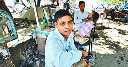 government to launch app for barbers, can manage data for customers