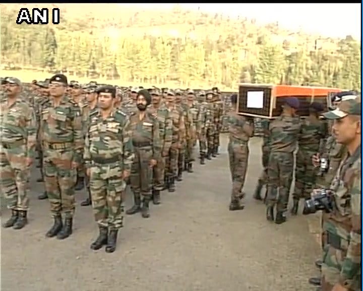 last rites were given to matyr sudhir kumar in rajouri