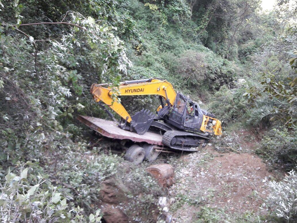  trala fell into ditch, 5 children dead