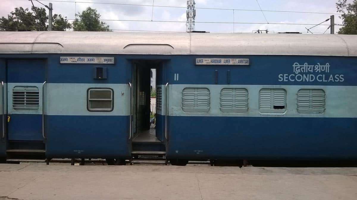 alert for train passenger timing change in this train