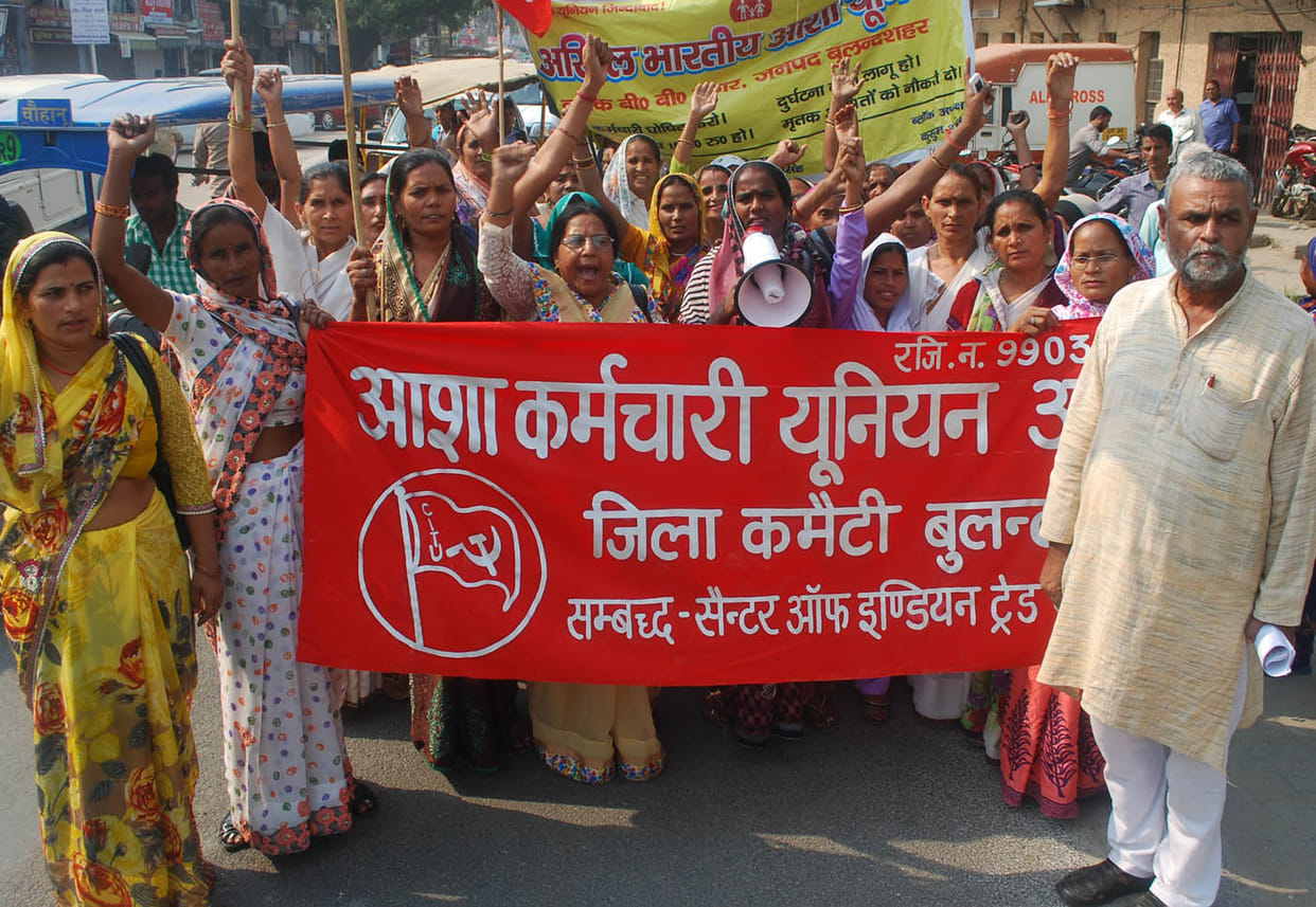 A clash between ASHA and CMO