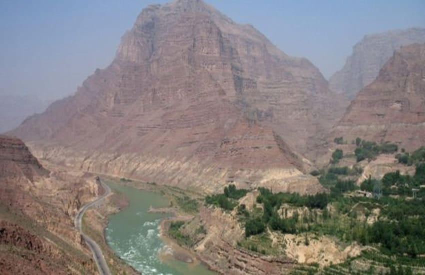 earthquake shook China Kinggi