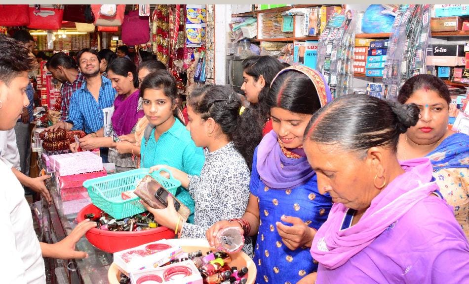 on Karvachauth cosmetic price hiked in UNA