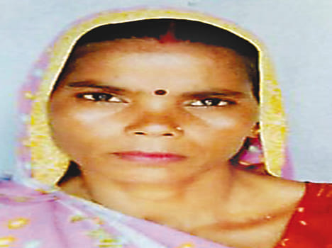 Woman suffering from the disease hanged