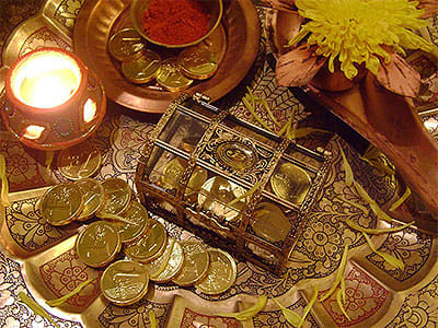 money and cash totke for dipawali