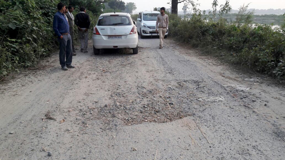 Residents are forced to go through the shabby way