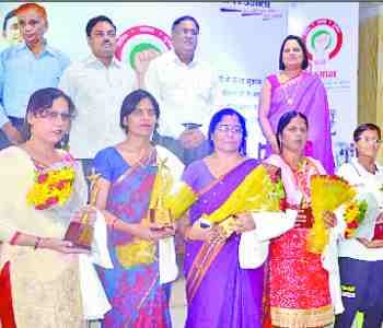 women,s respect by Amar Ujala 