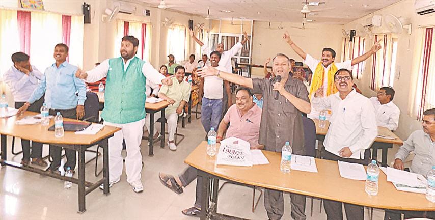 Councillors clashed fiercely sharp tip-saddled