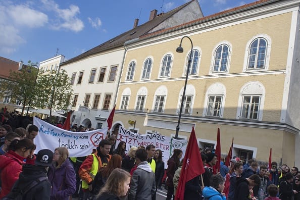 Austria to destroy house where Hitler was born