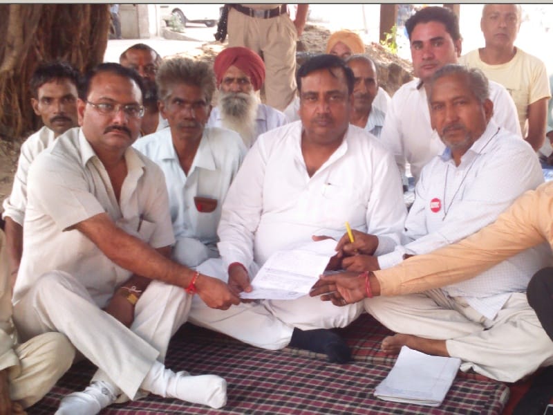 Labour officer office, picketing workers, over 13 days later, BJP president, Mandi Gobindgarh