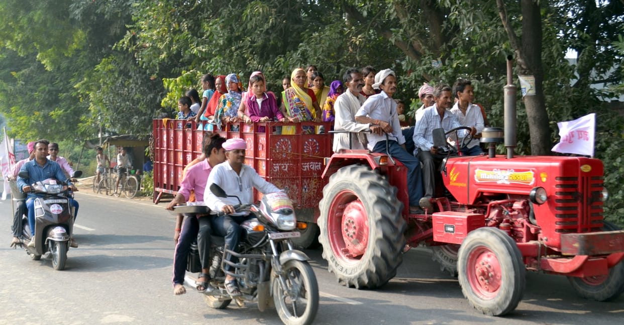Satsang spiritual devotees descended
