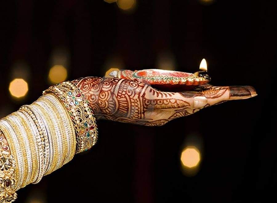 Karwa chauth 2021: Karwa chauth 2021 moon of Karwa Chauth will come out in Rohini Nakshatra know shubh muhurat and puja vidhi