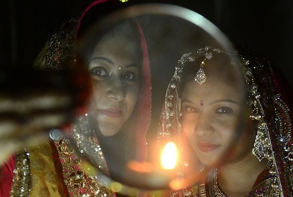 Tips Of Karwachauth Dos And Donts Amar Ujala Hindi News Live करवाचौथ के व्रत के दिन नहीं 0775