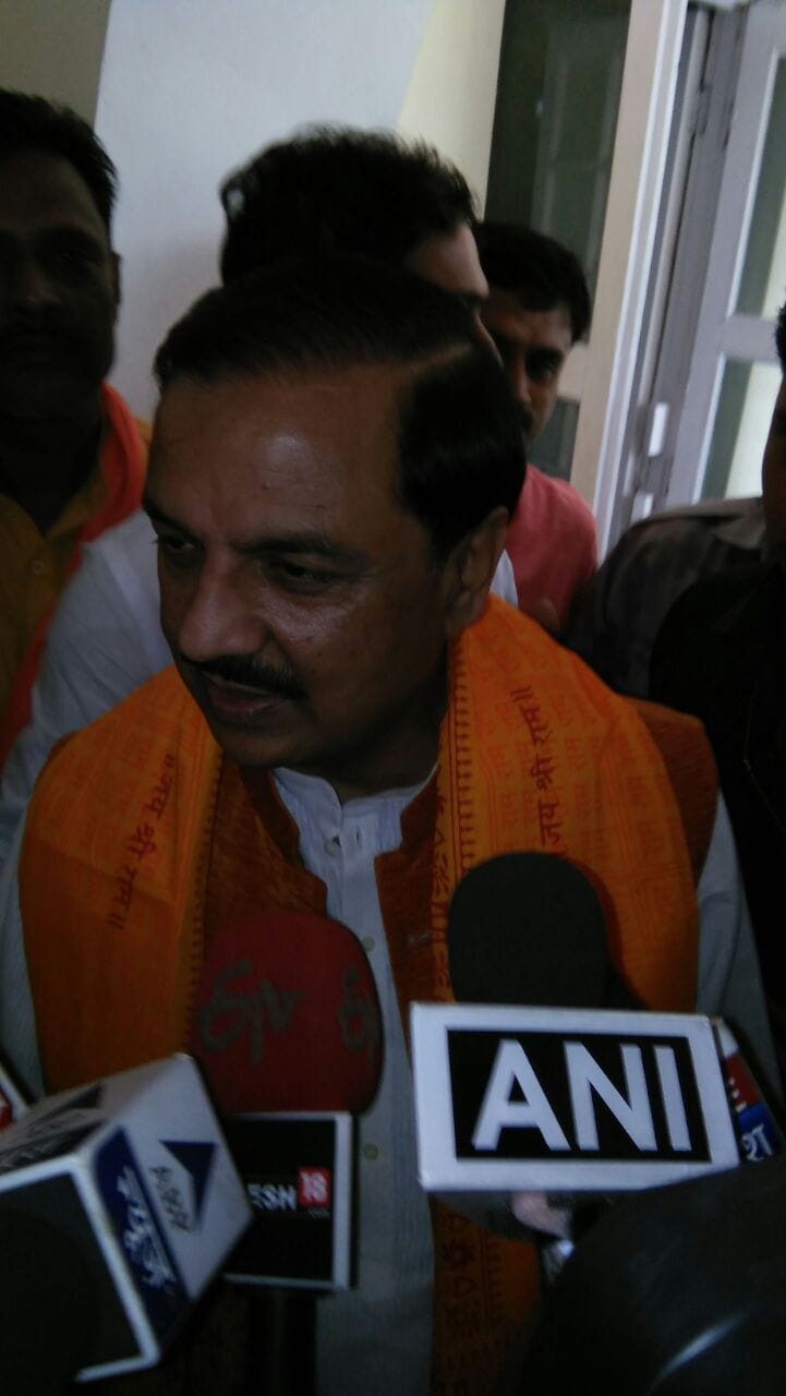 central minister mahesh sharma visits ayodhya