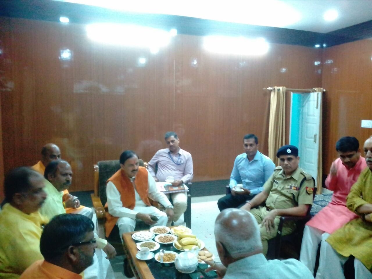 central minister mahesh sharma visits ayodhya