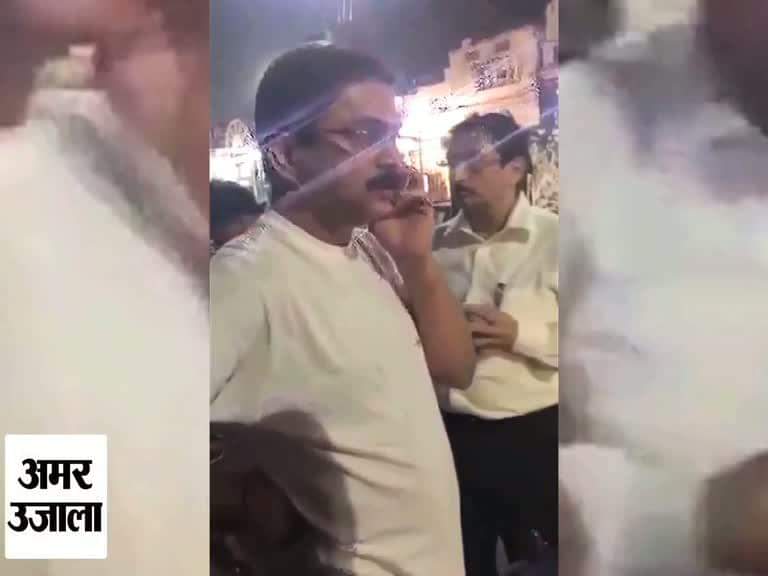 मंत्री की दादागिरी