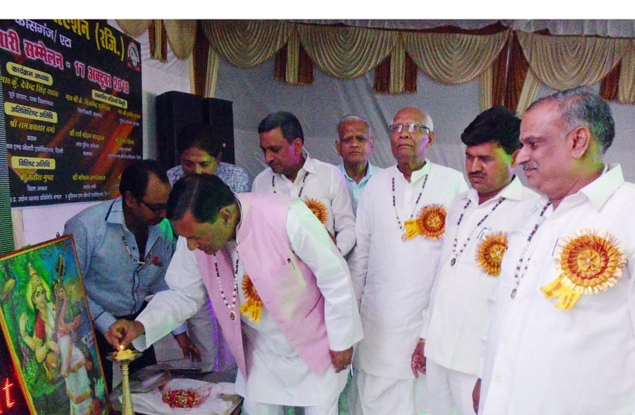 vyaapaariyon kee hitaishee hai pradesh sarakaar : maanapaal