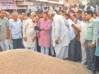 fatehabad, barala, bjp state chief, go to mandi, meet farmars, fatehabad,  harayana