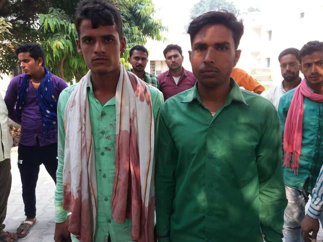 Three cattle traders 2.16 Lakh looted, shot