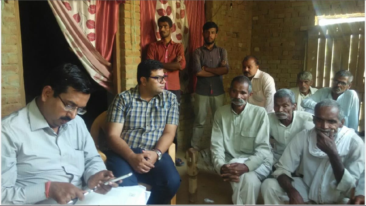 martyr sudhish wife goes on hunger strike