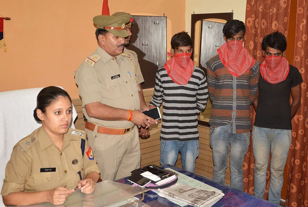 three gangsters arrested.