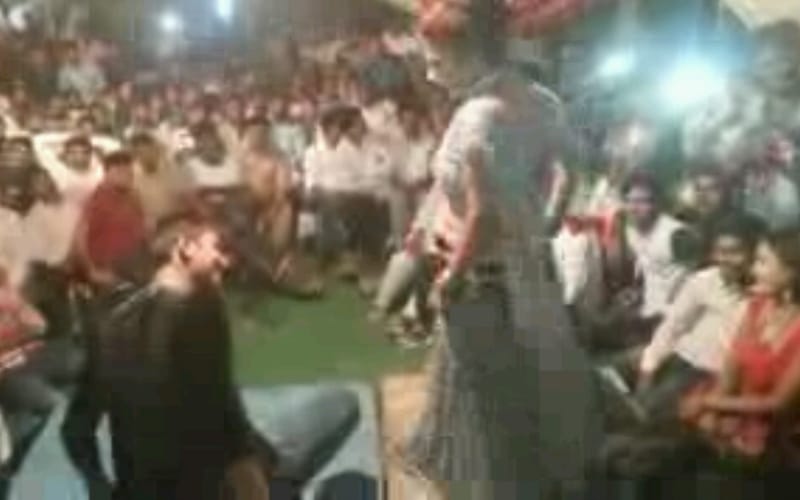 sp mla jagram paswan video viral in balrampur