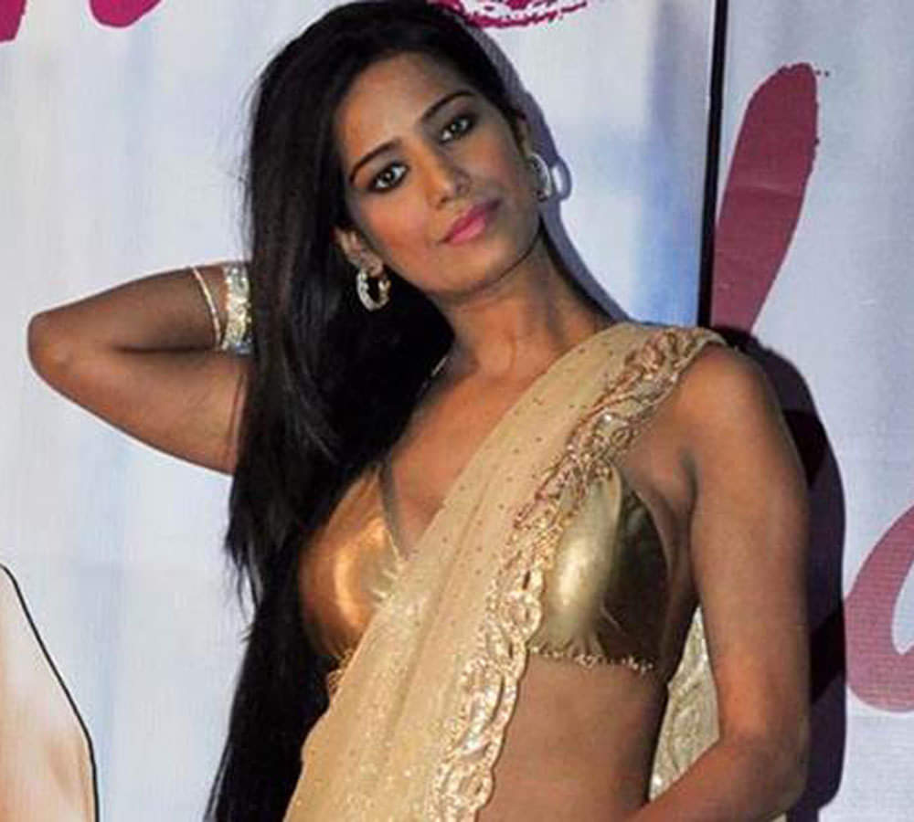 poonam pandey new video viral on social media