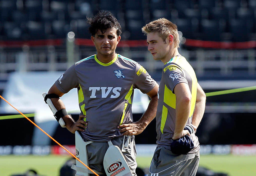 I have never seen two Aussie spinners put so much pressure on Indian batsmen : Ganguly