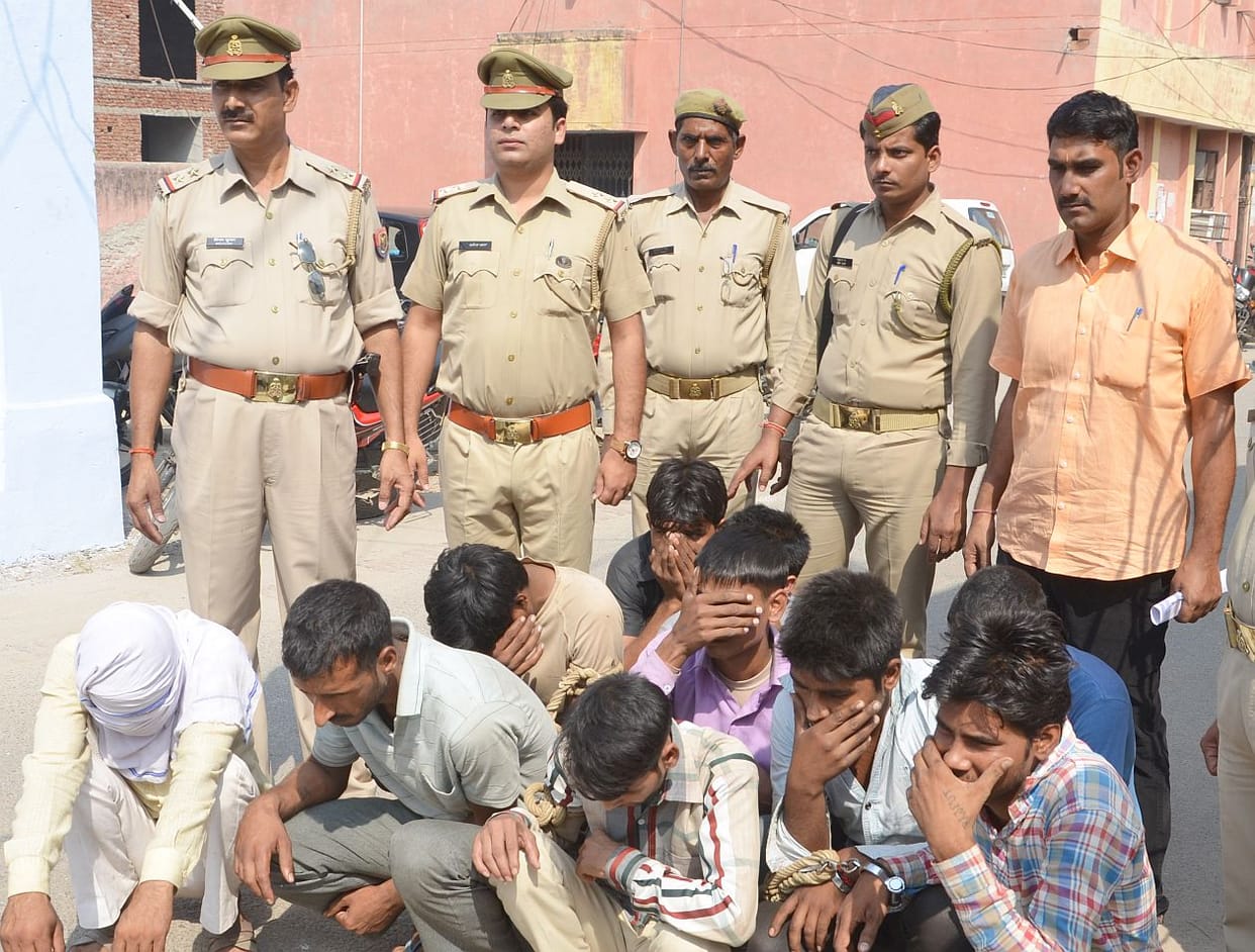 10 wire thief arrested.