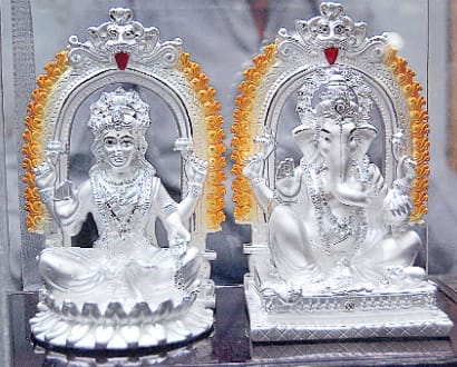 Bangkok Lakshmi-Ganesh, the market Dhanteras