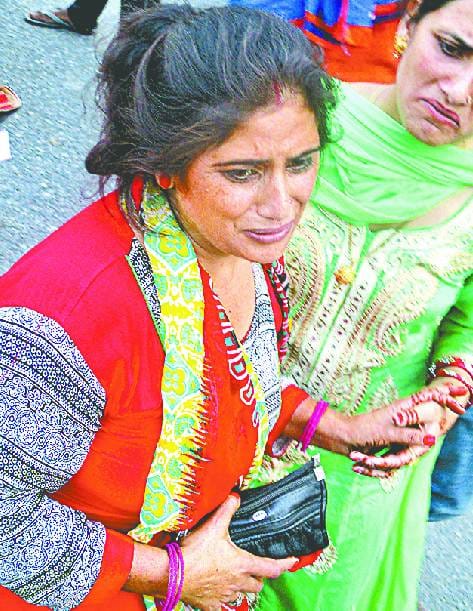 district hospital riasi admitted victims of bus accident