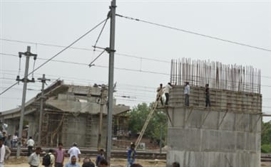 govindpuri bridge will be ready in six months
