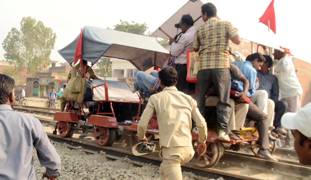 Inspection trolley collided with brake failure, CRS injured deputy 