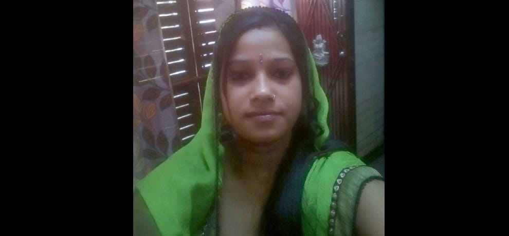 married woman found dead before karwachauth in delhi