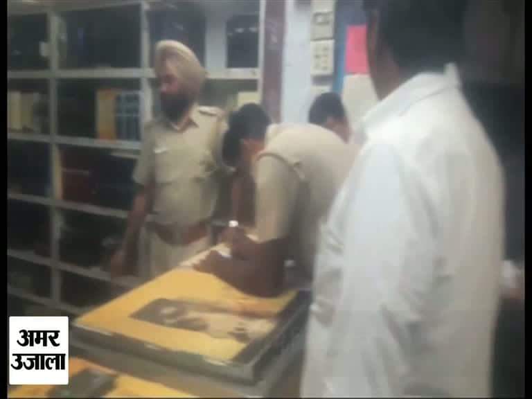 मनीमजरा वाइन शॉप लूट